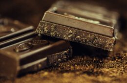 Replacing Coffee with Chocolate can Cure Daytime Drowsiness