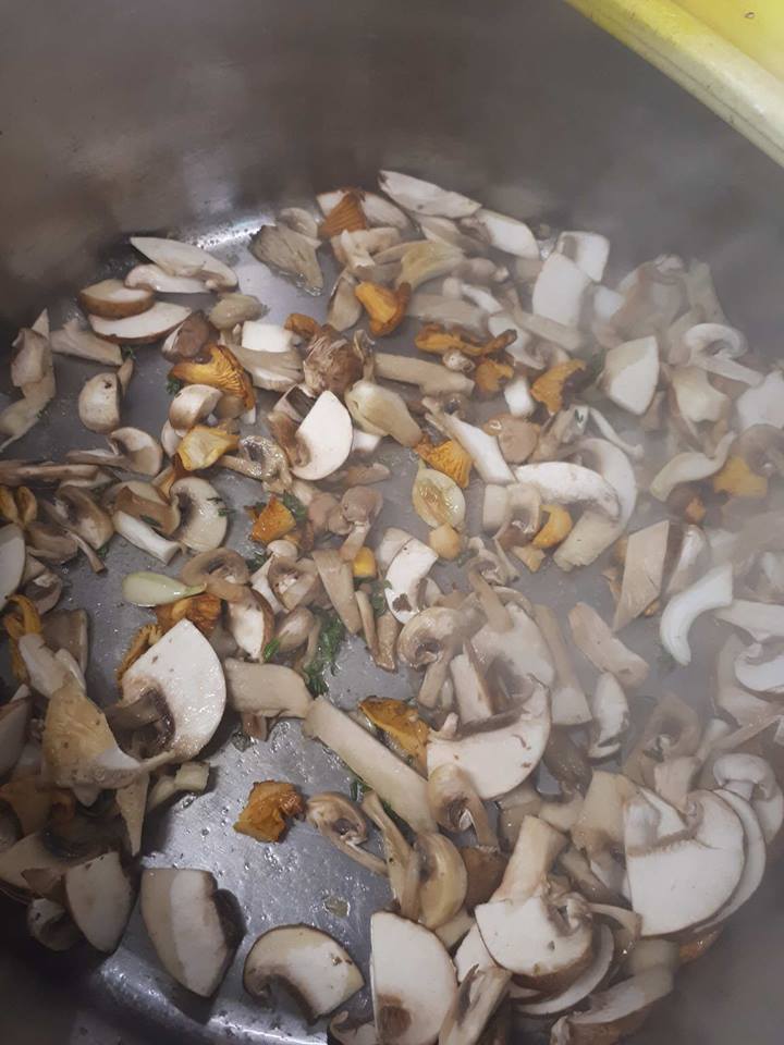 Wild mushroom sauce step 1